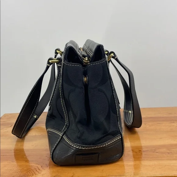 Coach y2k black Signature Hamptons Satchel bag - Picture 5 of 11